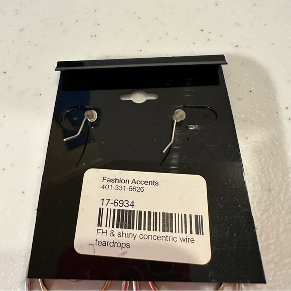 NWT Fashion Accents Earrings fish hook dangle w/ triple teardrop- silver & gold - Picture 7 of 7